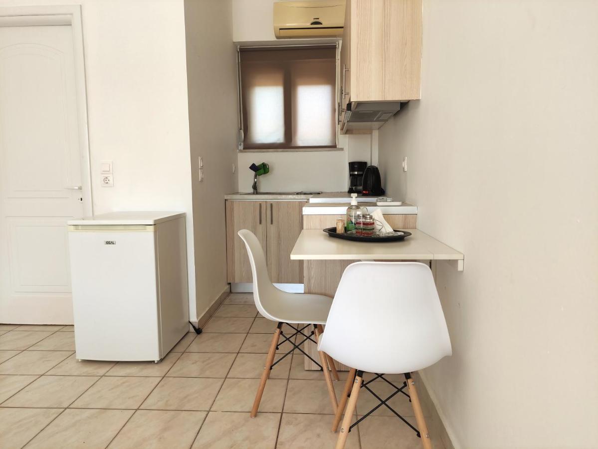 # 6 Giorgos & Chara Apartments Nea Kydonia Eksteriør bilde