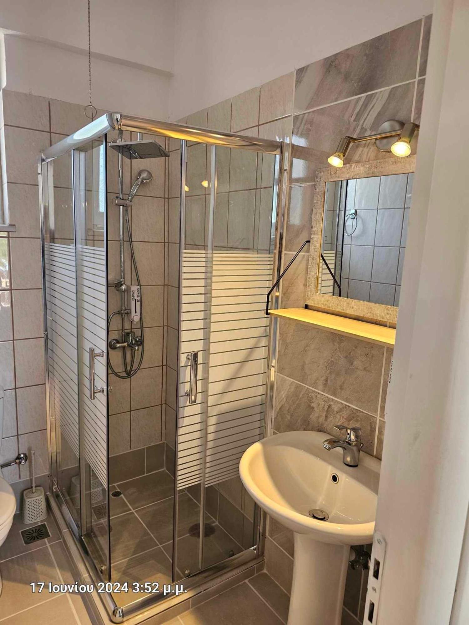 # 6 Giorgos & Chara Apartments Nea Kydonia Eksteriør bilde